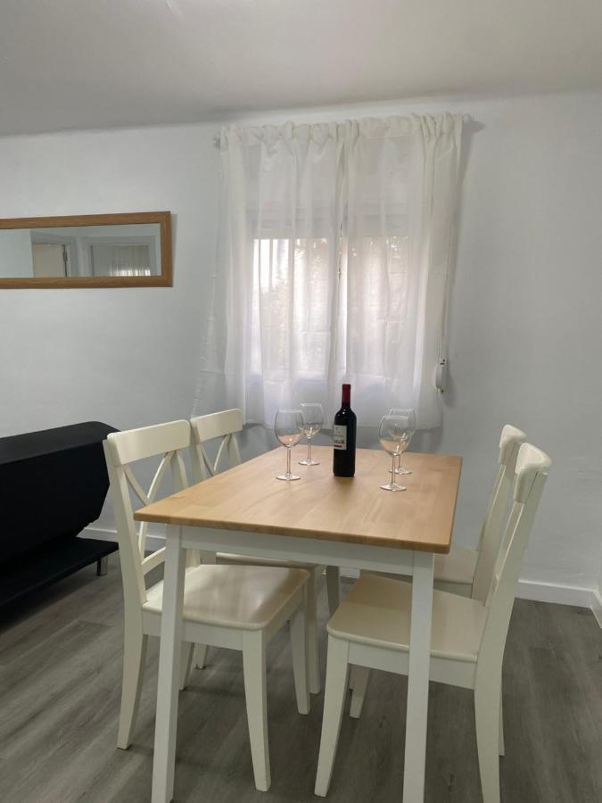 Piso Junto Al Hospital Macarena Apartment Sevilla Exterior foto