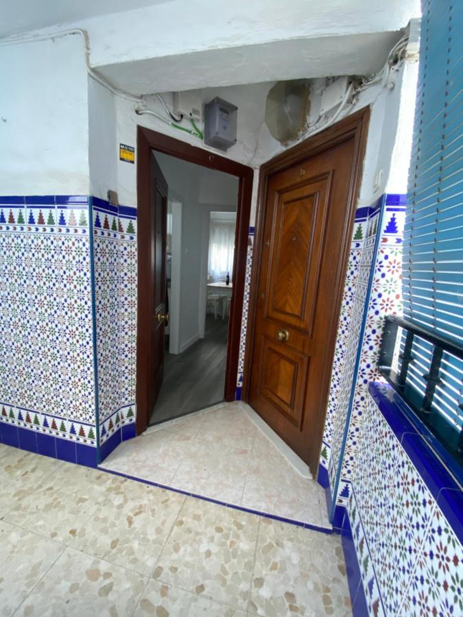 Piso Junto Al Hospital Macarena Apartment Sevilla Exterior foto