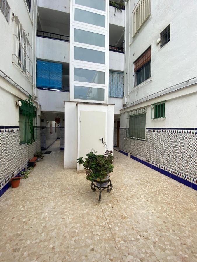 Piso Junto Al Hospital Macarena Apartment Sevilla Exterior foto