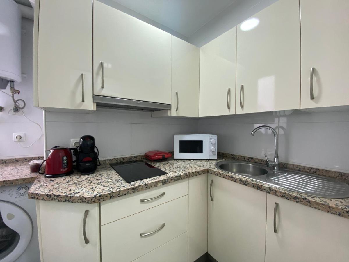 Piso Junto Al Hospital Macarena Apartment Sevilla Exterior foto